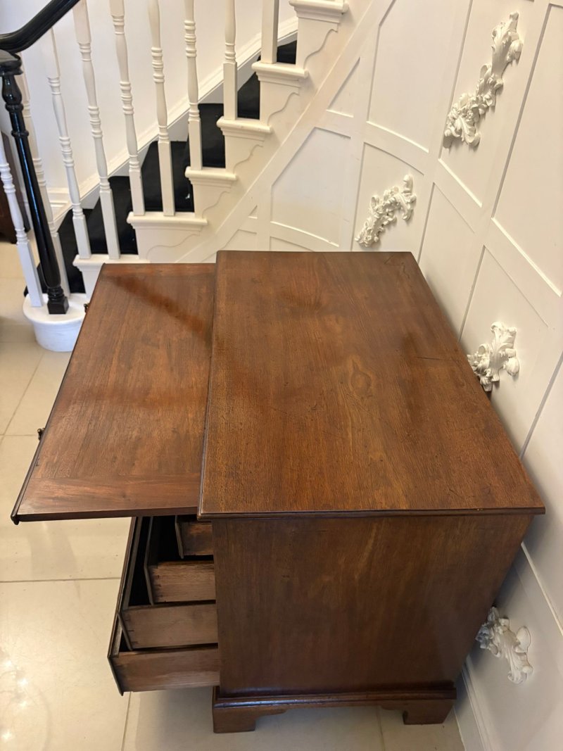 Quality Antique George III Mahogany Chest of Drawers with Brushing Slide - Image 6